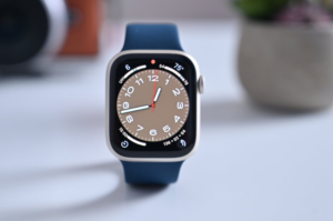 #AppleWatchSeries8, Smartwatch, TechReview,